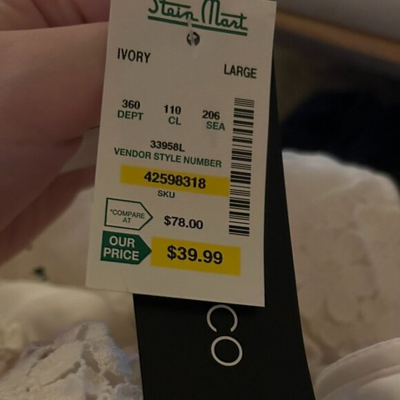 NWT Coco Bianco Lace Applique Rosette Tank Top Women’s L White Sheer Tunic - Picture 9 of 12